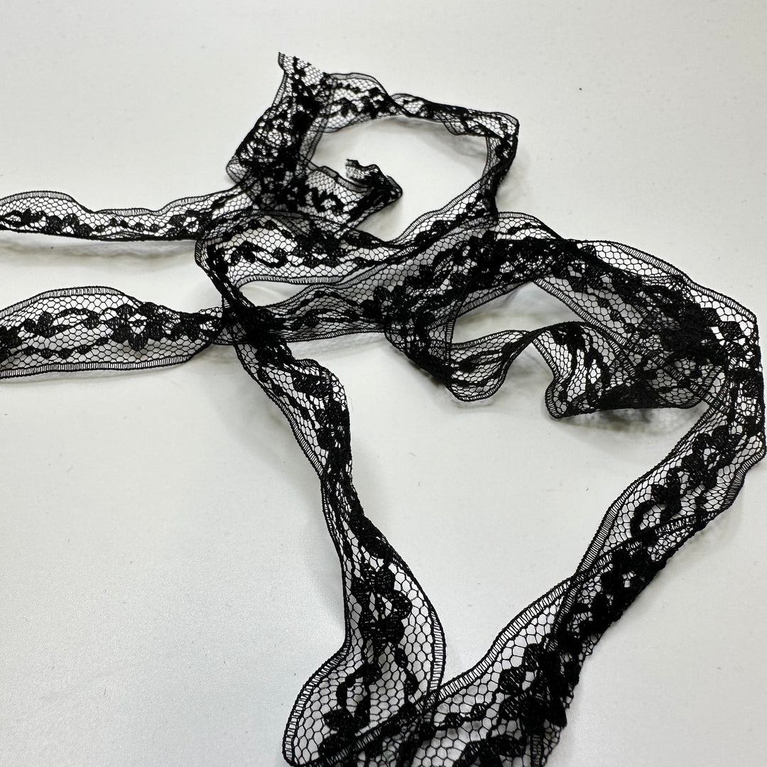 ¾" (19mm)   Lace Trim - Black - 1.1M Bundle
