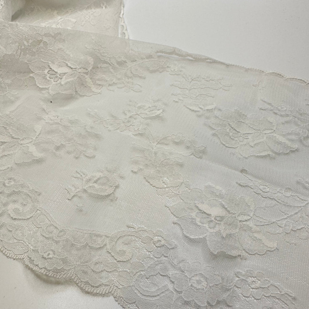 9" (229mm)  Scalloped Mesh Lace Trim - Off White - 1.1M Bundle