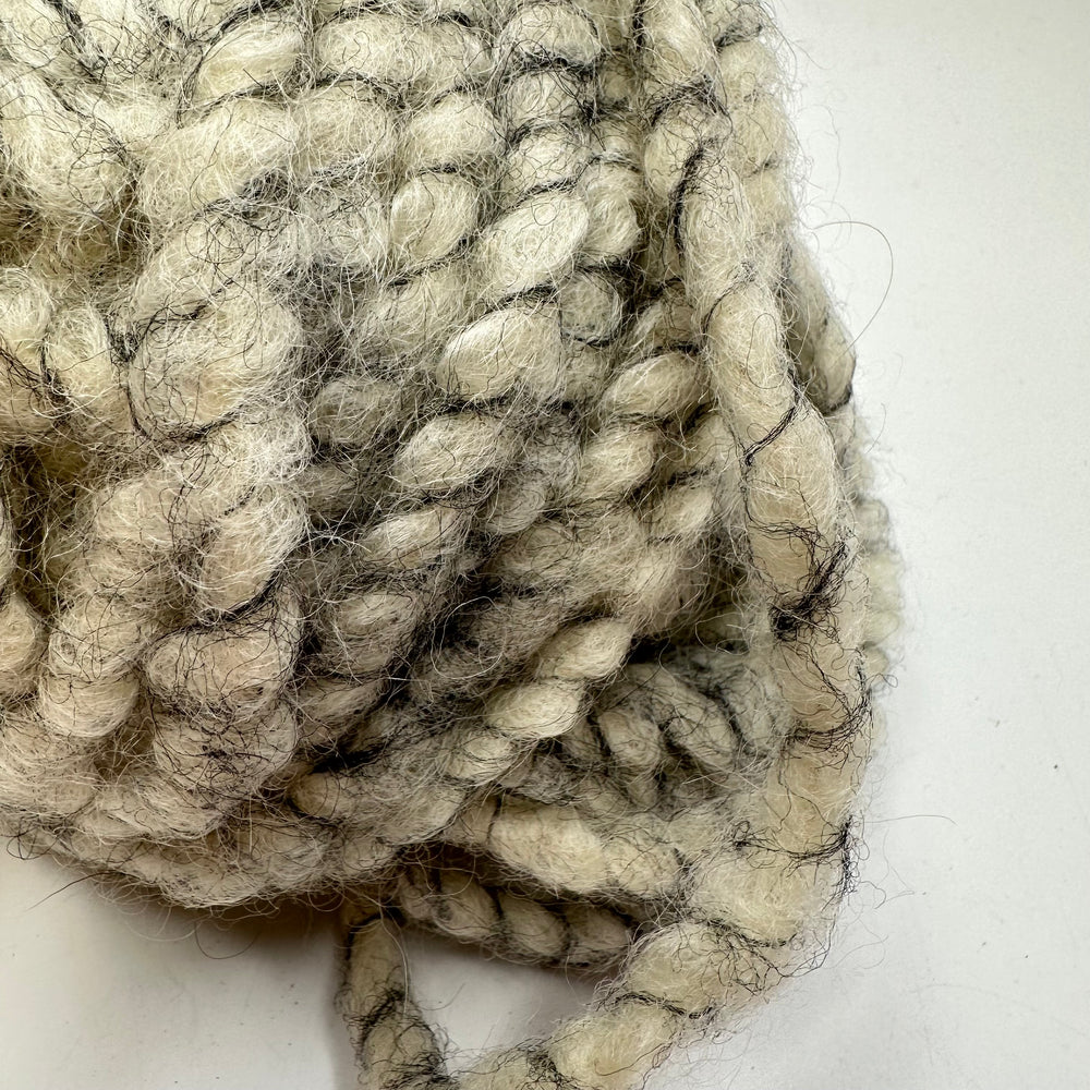 Wrapped Thick Ball Yarn - White/Grey - Individual