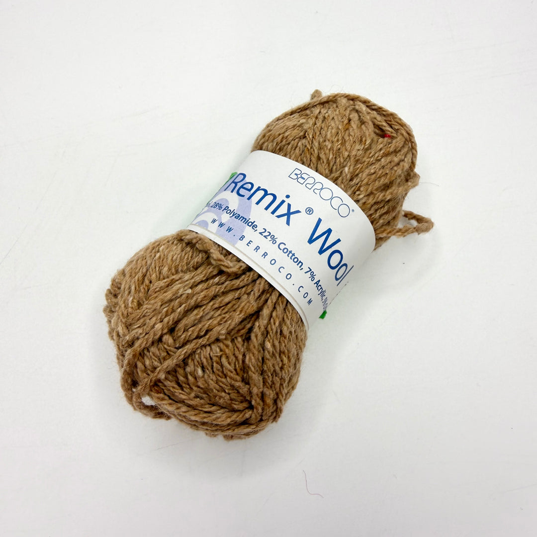 Small Beige Pack Yarn - Beige - 7 Pack