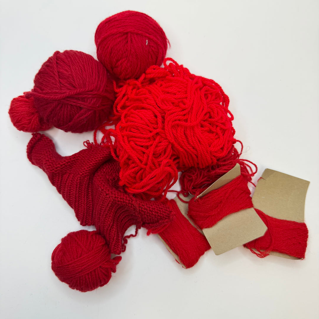 End Of The Ball Yarn - Red - 5 Pack