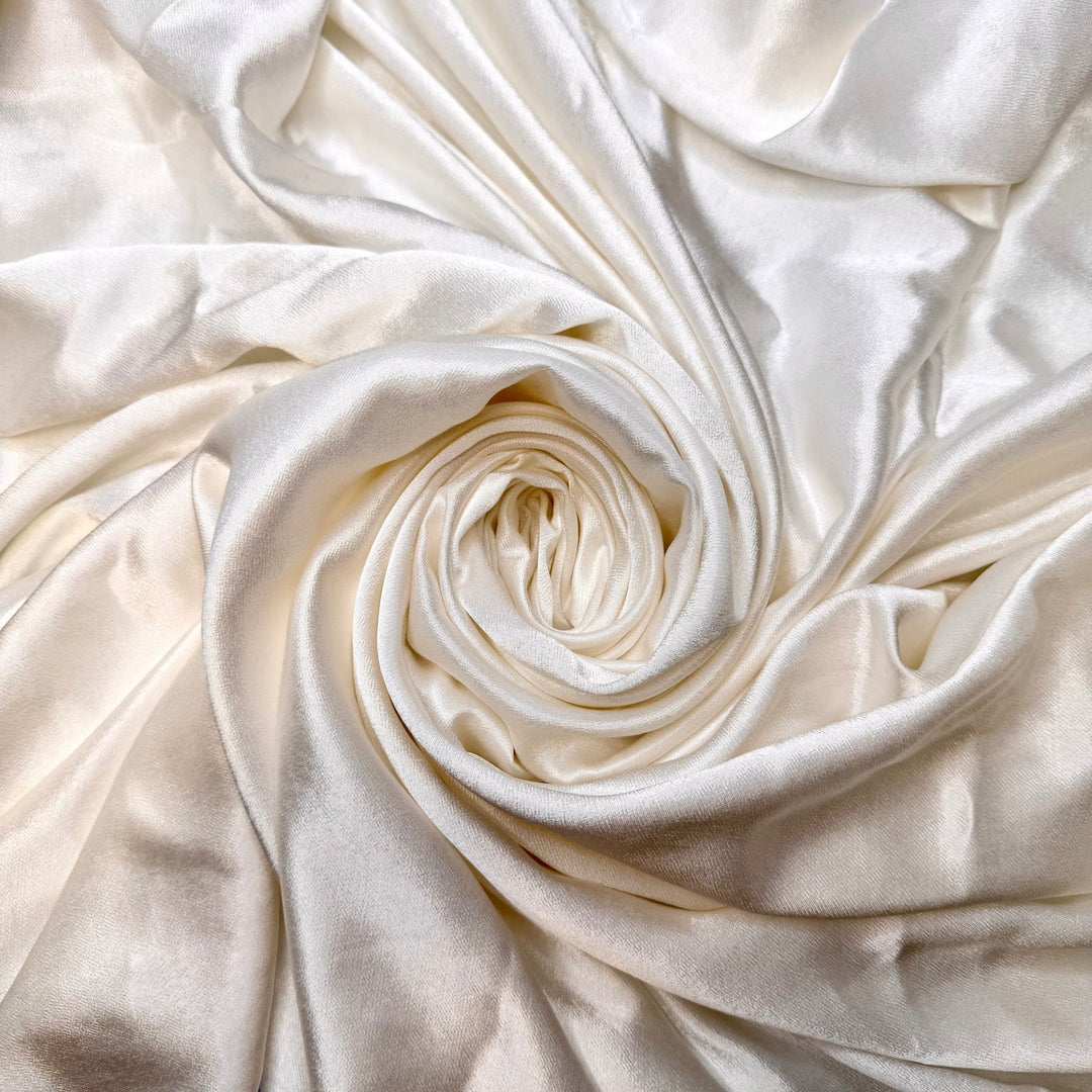 Absolute Minimum - Satin Cotton Woven - White - 2.3M Bundle - True Deadstock fabric Fabric by private - Sustainable Textile | FABCYCLE