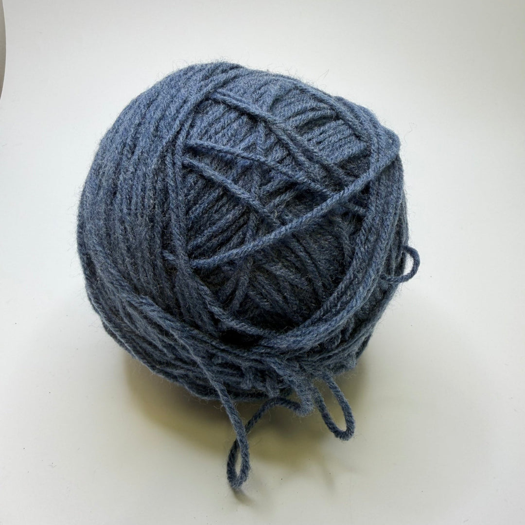 Acrylic Yarn - Blue - Individual - True Deadstock supplies Fabric by private - Sustainable Textile | FABCYCLE