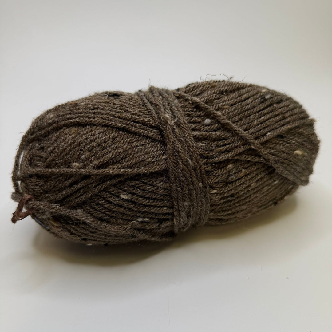 Acrylic Yarn - Brown - Individual - True Deadstock supplies Fabric by private - Sustainable Textile | FABCYCLE