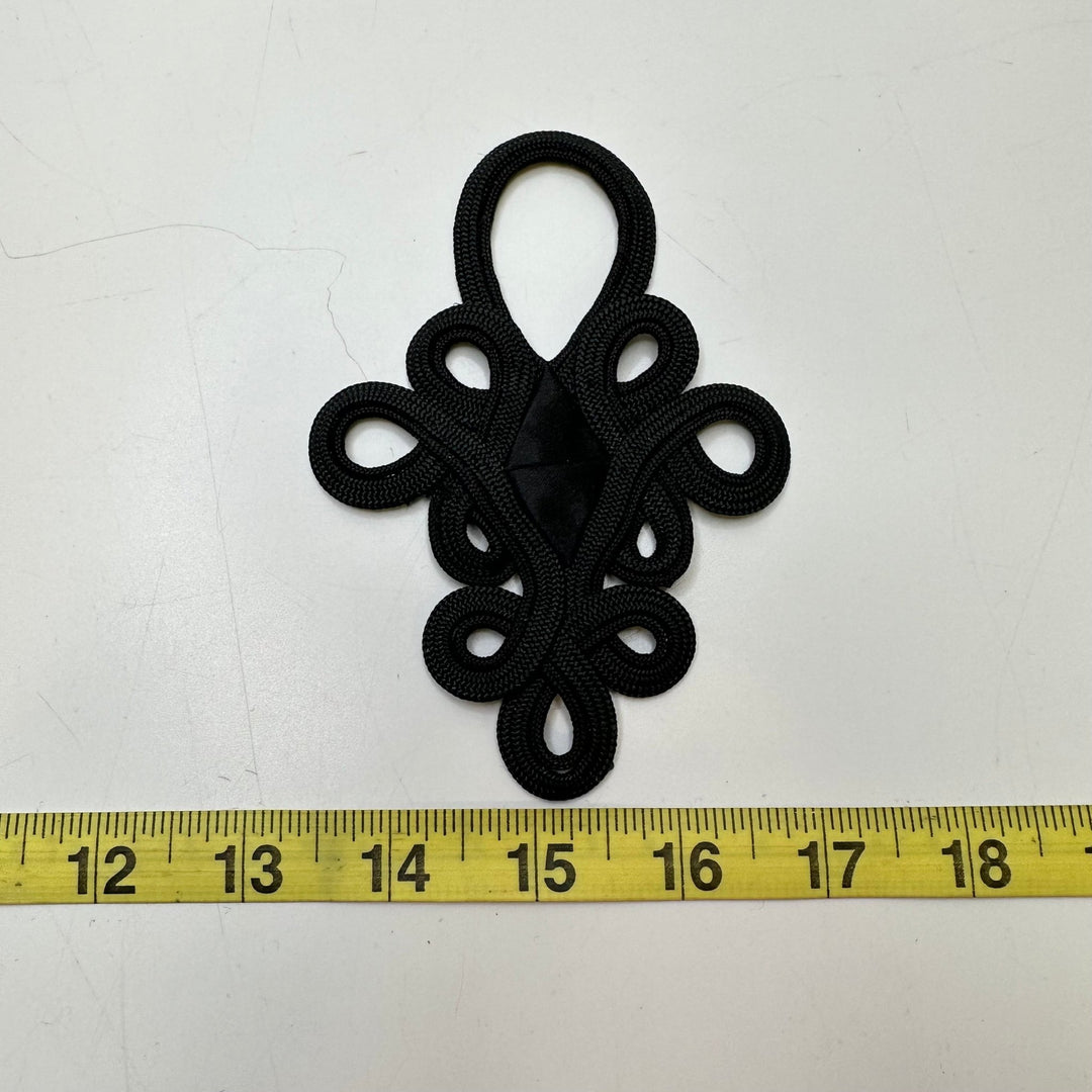 Applique - Black - Individual - True Deadstock supplies Fabric by private - Sustainable Textile | FABCYCLE