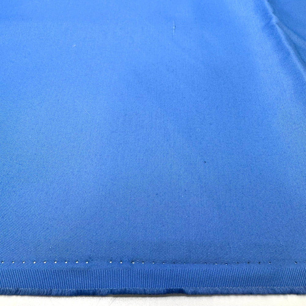 Blue Nevermore - Natural Blend Woven - Light Blue - 2.55M Bundle - True Deadstock fabric Fabric by private - Sustainable Textile | FABCYCLE