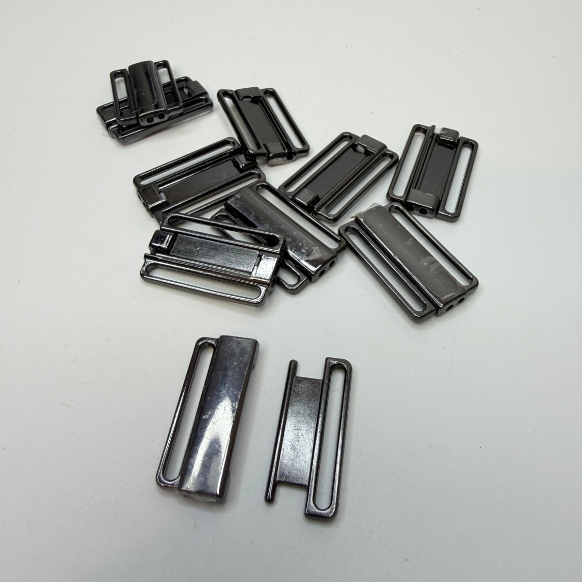 Bra Clasp - 30MM Metal - Gunmetal - 10 Pack - True Deadstock supplies Fabric by private - Sustainable Textile | FABCYCLE