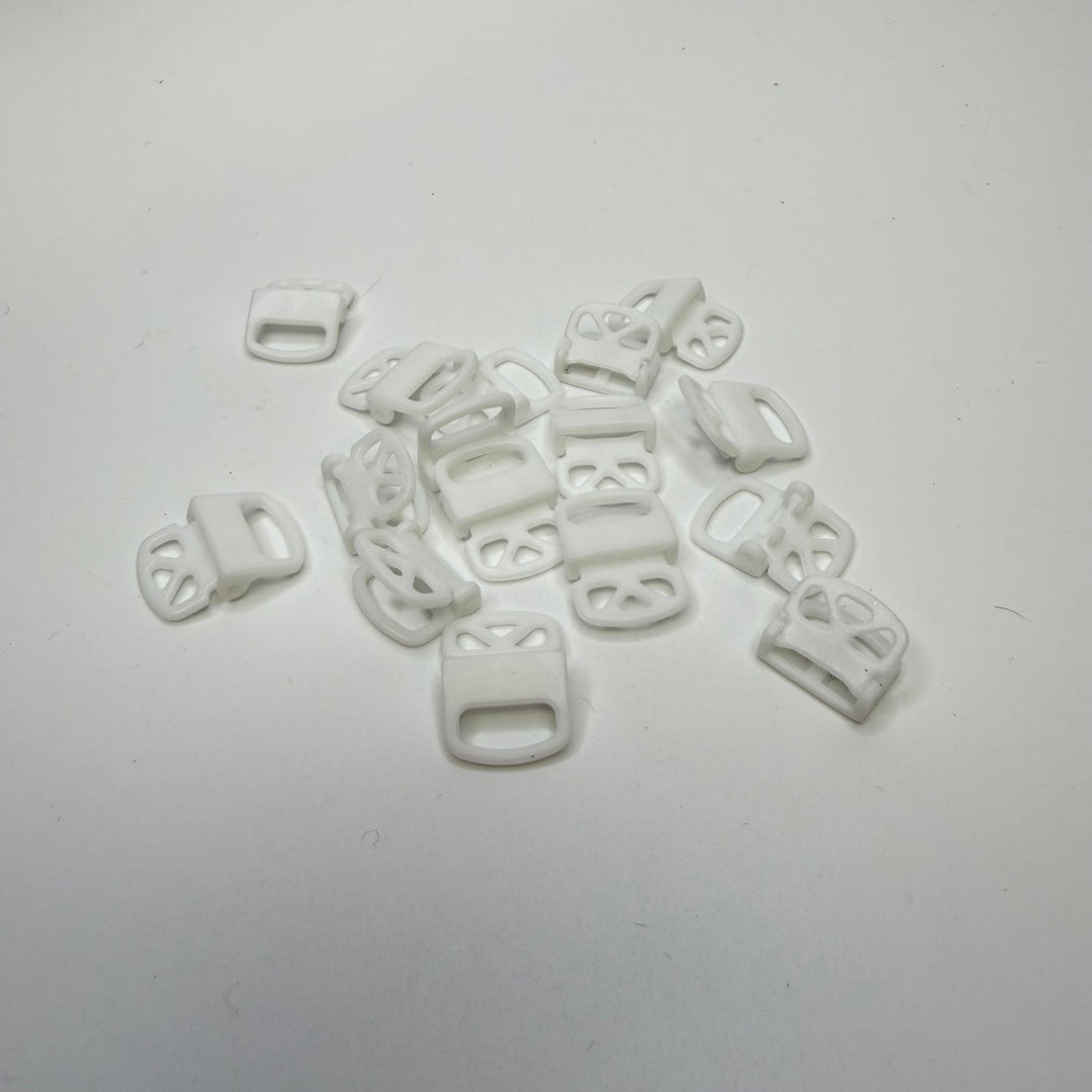 Bra Strap Clasp - 10MM Plastic - White - True Deadstock supplies Fabric by private - Sustainable Textile | FABCYCLE
