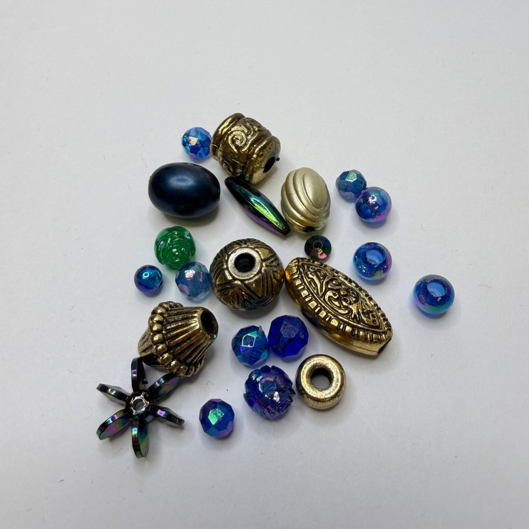 Bracelet Ready Set Beads - Blue/Gold - 20 Pack - True Deadstock supplies Fabric by private - Sustainable Textile | FABCYCLE