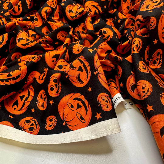 Carving Pumpkins - Cotton Woven - Black/Orange Jack-o-lanterns - Bundles - True Deadstock fabric Fabric by private - Sustainable Textile | FABCYCLE