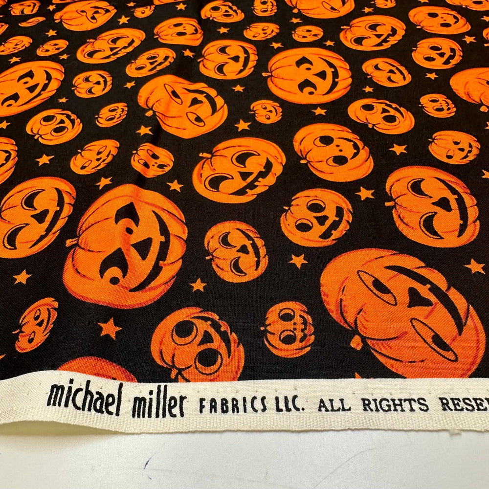 Carving Pumpkins - Cotton Woven - Black/Orange Jack-o-lanterns - Bundles - True Deadstock fabric Fabric by private - Sustainable Textile | FABCYCLE