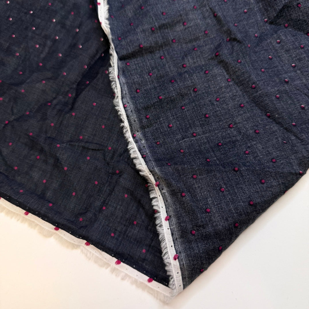 Cold Prevention - Gauze Cotton Woven - Navy/Red Polka Dots - 2M Bundle - True Deadstock fabric Fabric by private - Sustainable Textile | FABCYCLE