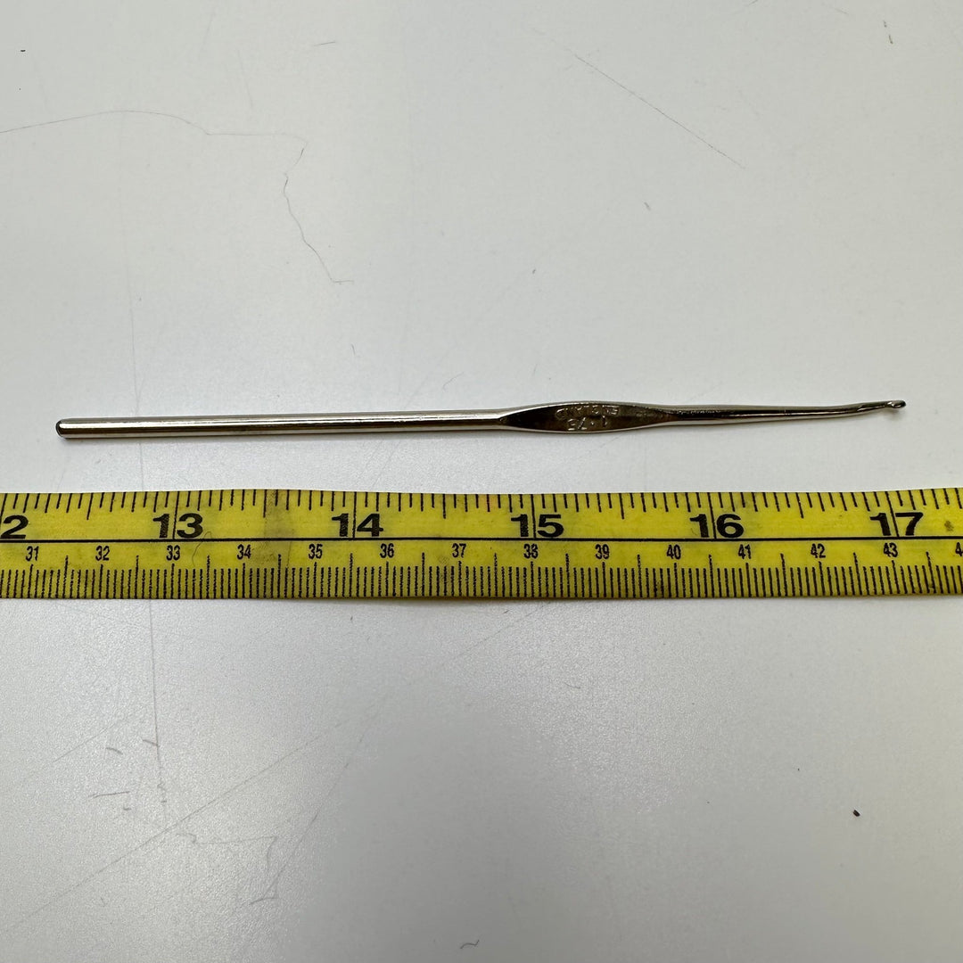 Crochet Hook Tools - Silver - Individual - True Deadstock supplies Fabric by private - Sustainable Textile | FABCYCLE