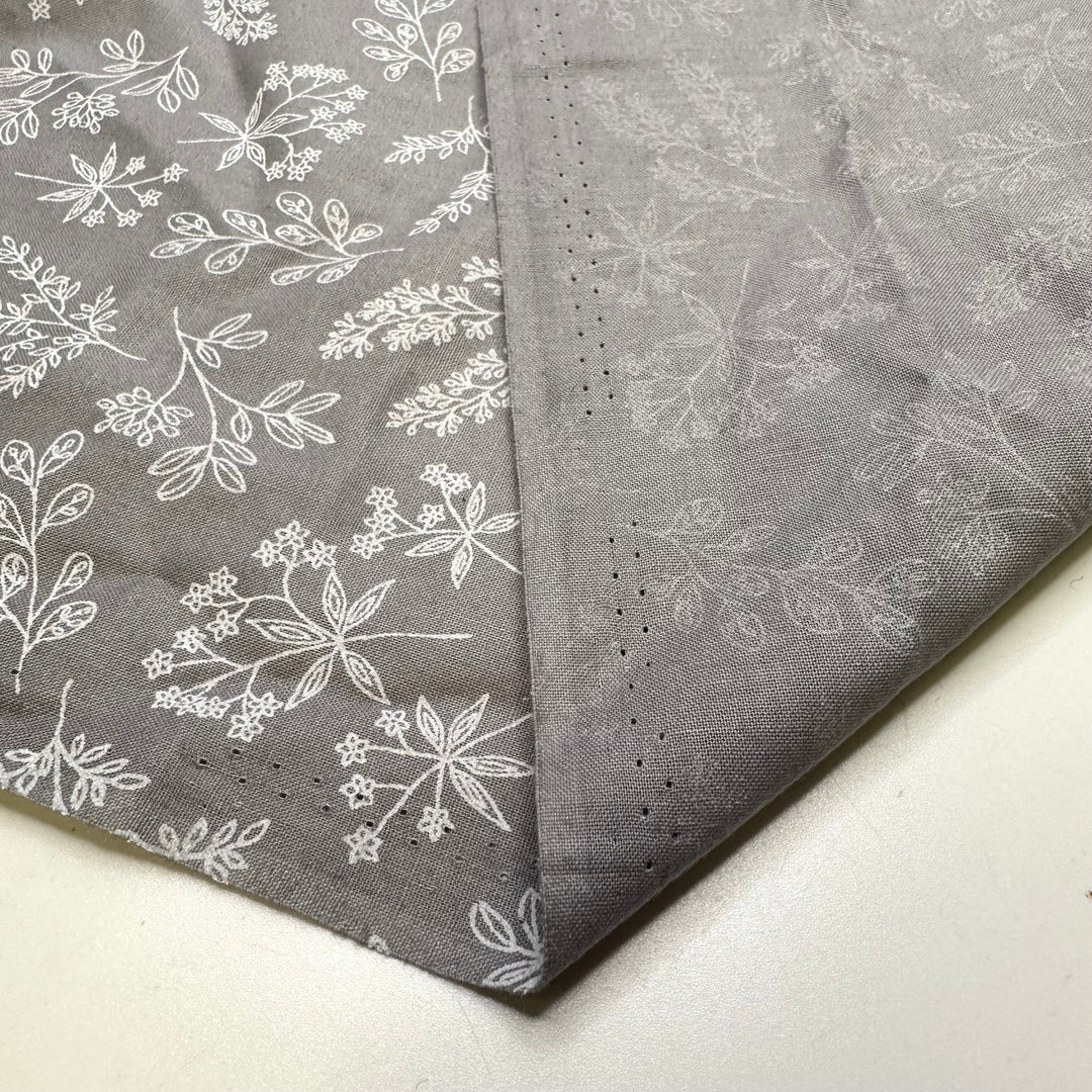 Dried Flowers - Cotton Woven - Grey/White Floral - 1.55M Bundle - True Deadstock fabric Fabric by private - Sustainable Textile | FABCYCLE