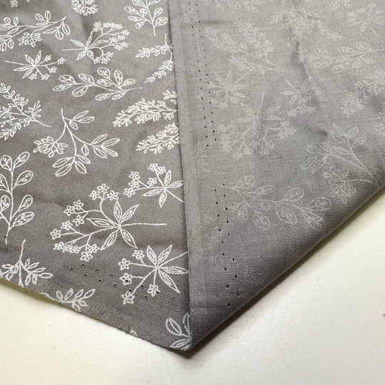 Dried Flowers - Cotton Woven - Grey/White Floral - 1.55M Bundle - True Deadstock fabric Fabric by private - Sustainable Textile | FABCYCLE