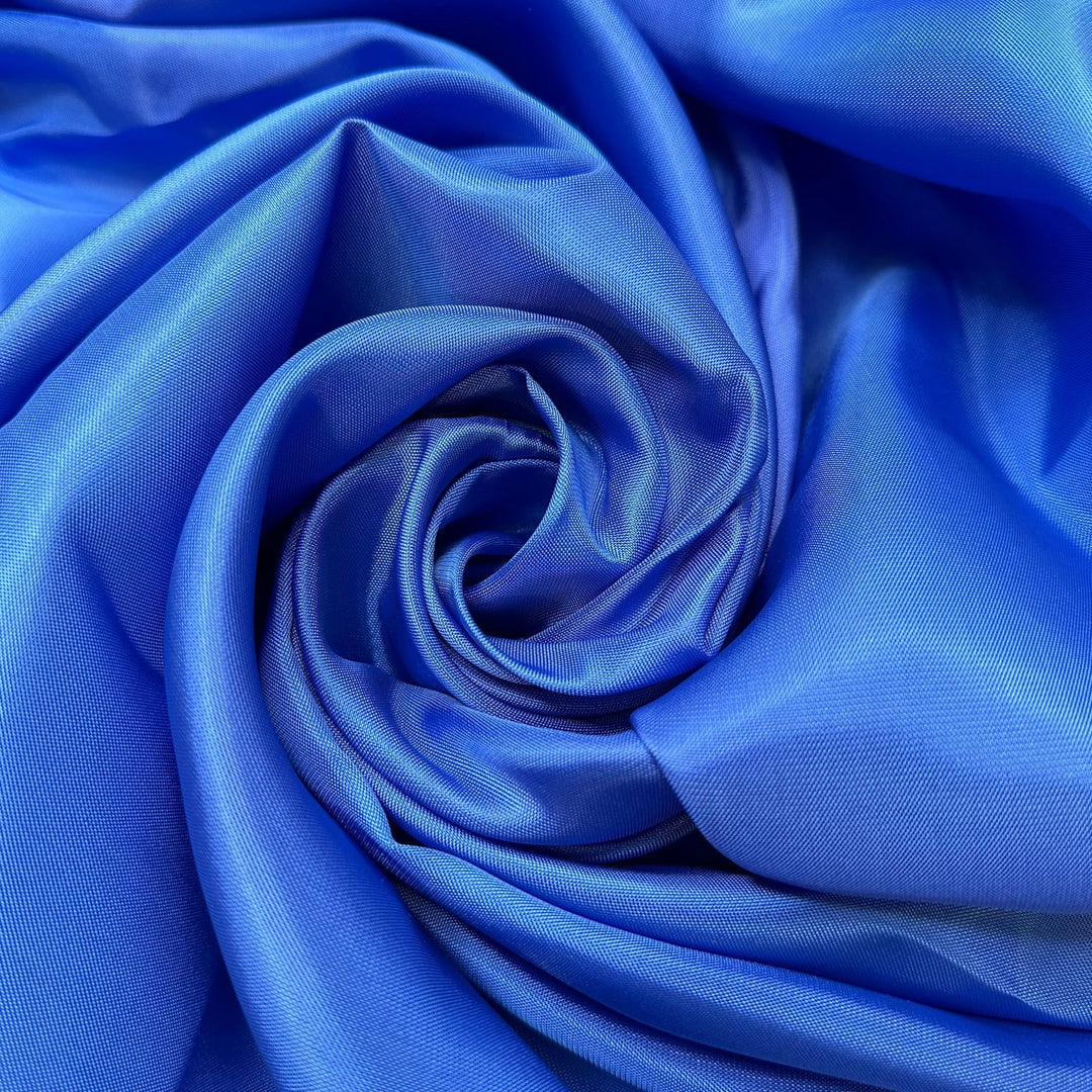Filling The Pool - Vintage Polyester Blend Woven - Blue - 2M Bundle - True Deadstock fabric Fabric by private - Sustainable Textile | FABCYCLE