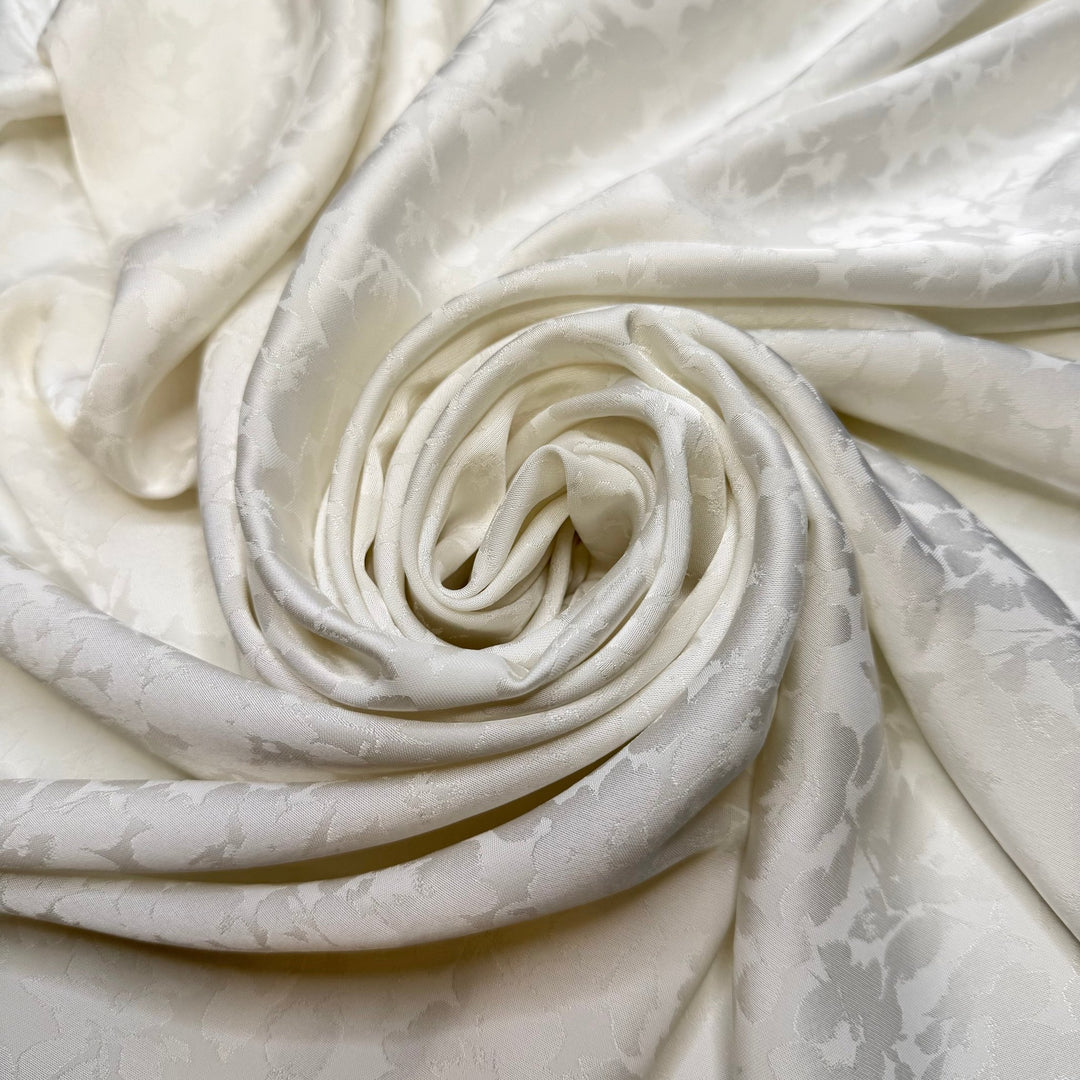 Finishing Touches - Polyester Blend Satin Jacquard - White Floral - 2M Bundle - True Deadstock fabric Fabric by private - Sustainable Textile | FABCYCLE
