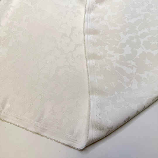 Finishing Touches - Polyester Blend Satin Jacquard - White Floral - 2M Bundle - True Deadstock fabric Fabric by private - Sustainable Textile | FABCYCLE
