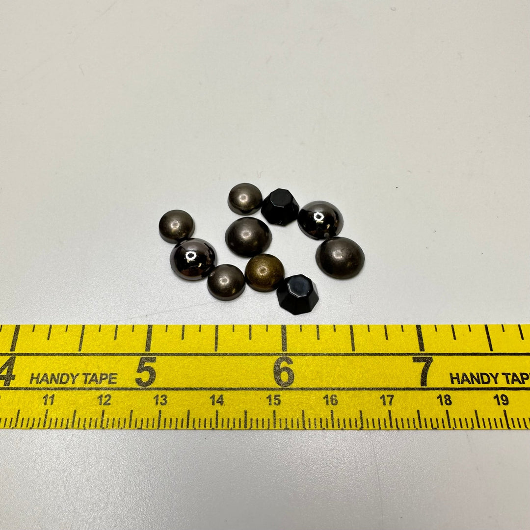 Flat Studs Button - Metal - Grey - 10 Pack - True Deadstock supplies Fabric by private - Sustainable Textile | FABCYCLE