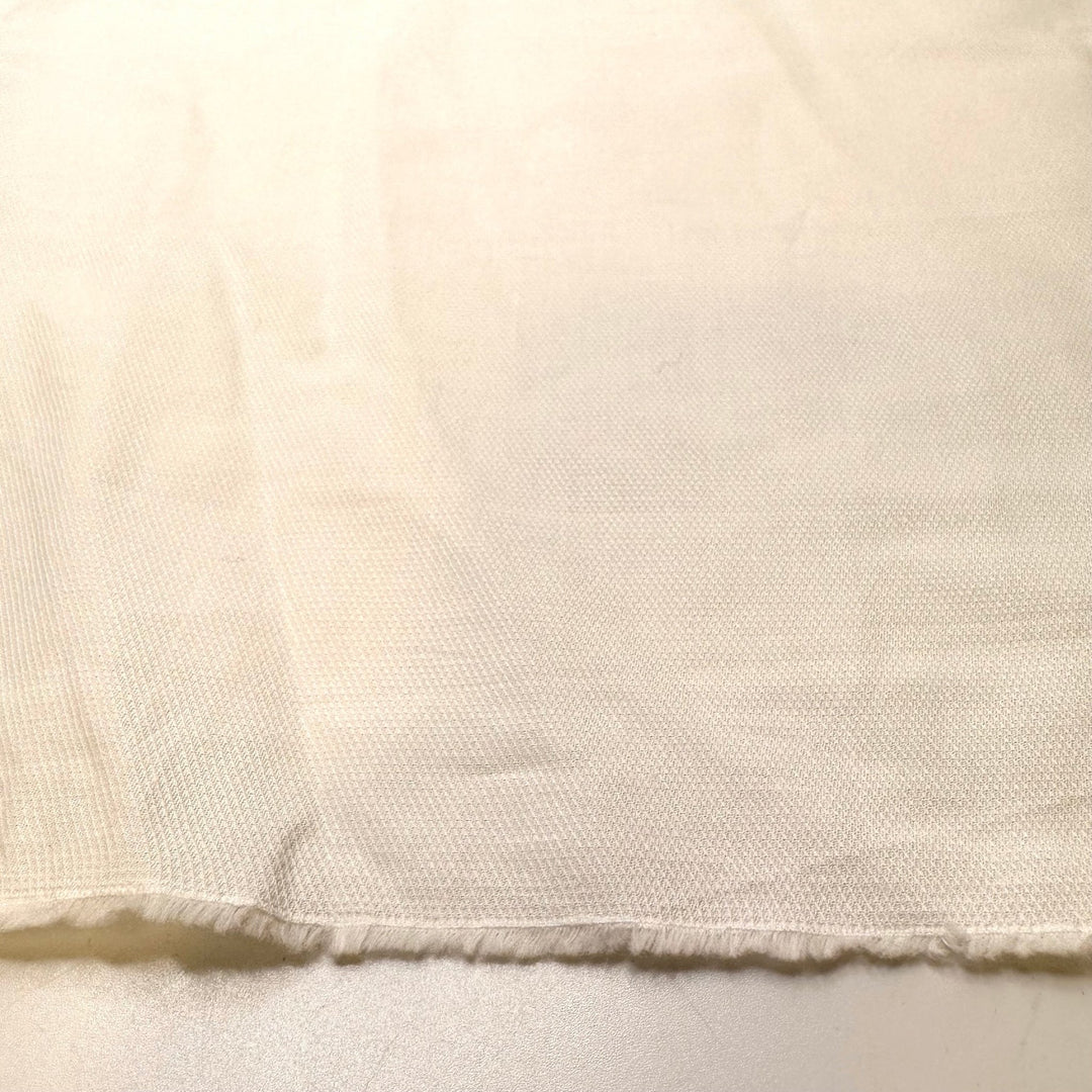 Footprints In The Snow - Cotton Blend Woven - White - 2.4M Bundle - True Deadstock fabric Fabric by private - Sustainable Textile | FABCYCLE