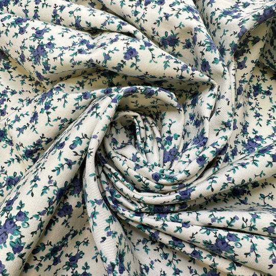 Fresh Blueberries - Twill Weave Cotton Woven - Blue/White Floral - 1.9M Bundle - True Deadstock fabric Fabric by private - Sustainable Textile | FABCYCLE