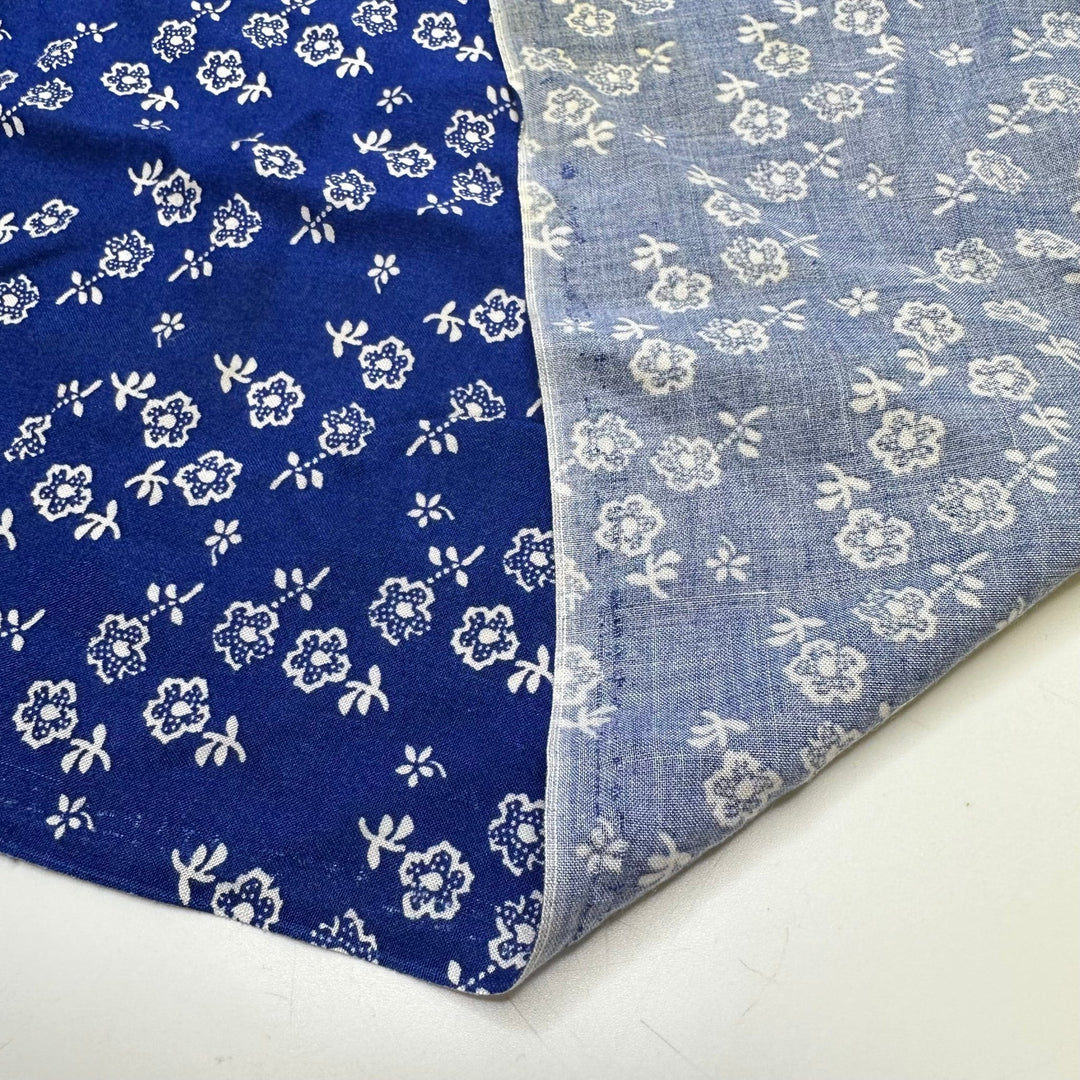 Gifts For A Gardener - Cotton Blend Woven - Dark White/Blue Floral - 2.65M Bundle - True Deadstock fabric Fabric by private - Sustainable Textile | FABCYCLE