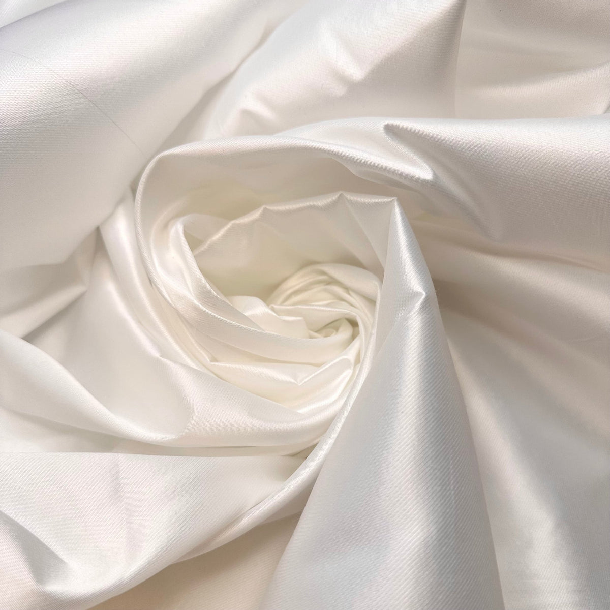 Good Foundations - Metallic Twill Taffeta Sateen Poly Woven - Off White - Bundles - True Deadstock fabric Fabric by private - Sustainable Textile | FABCYCLE