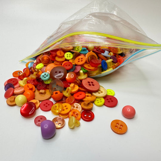 Grab Bag - 2 Hole Button - Plastic - Orange Red Multi - Mixed 500 Pack - True Deadstock supplies Fabric by private - Sustainable Textile | FABCYCLE