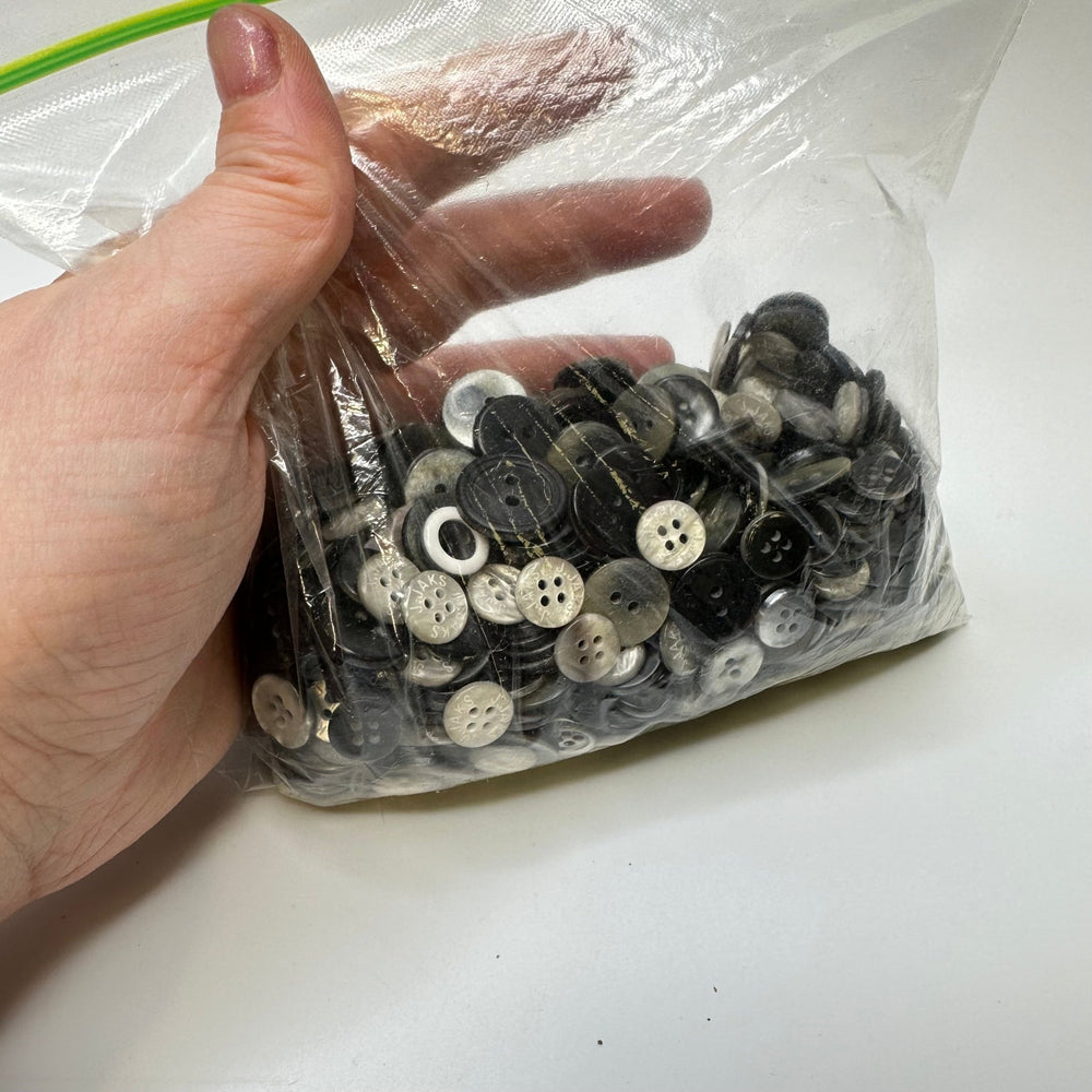 Grab Bag - 4 Hole Button - Plastic - Translucent Grey/White - Mixed 300 Pack - True Deadstock supplies Fabric by private - Sustainable Textile | FABCYCLE