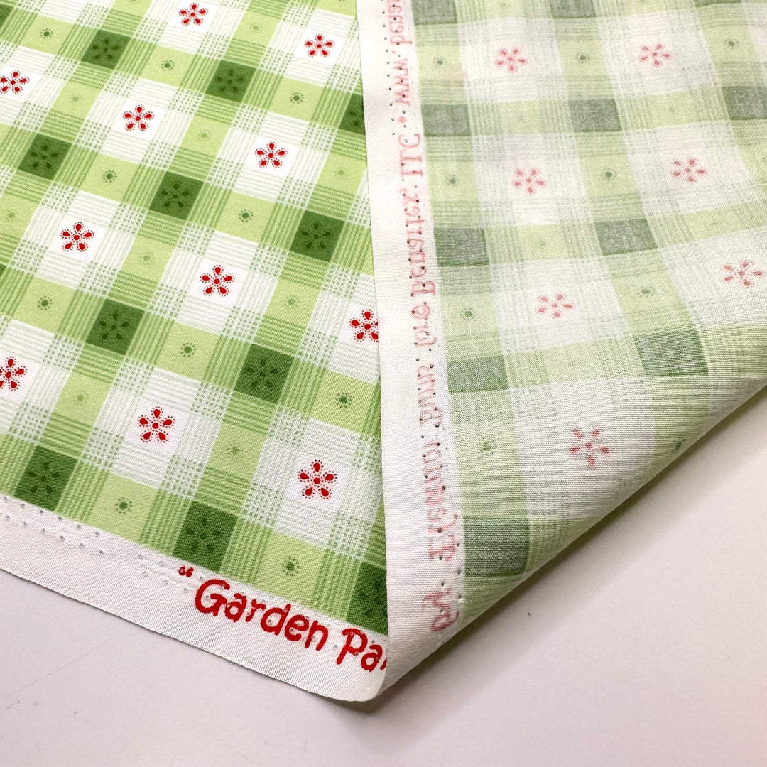 Green House Magic - Cotton Woven - Light White/Green Plaid - Bundles - True Deadstock fabric Fabric by private - Sustainable Textile | FABCYCLE