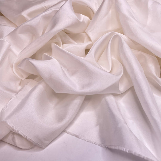 Purrrfection - Silk Woven - Cream - 1.8M Bundle - FABCYCLE Deadstock and Sustainble Fabrics and Sewing Supplies