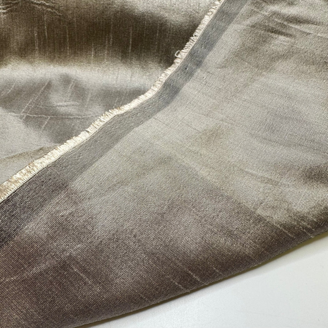 In The Pewter Mug - Taffeta Poly Woven - Dark Silver - 1M Bundle - True Deadstock fabric Fabric by private - Sustainable Textile | FABCYCLE