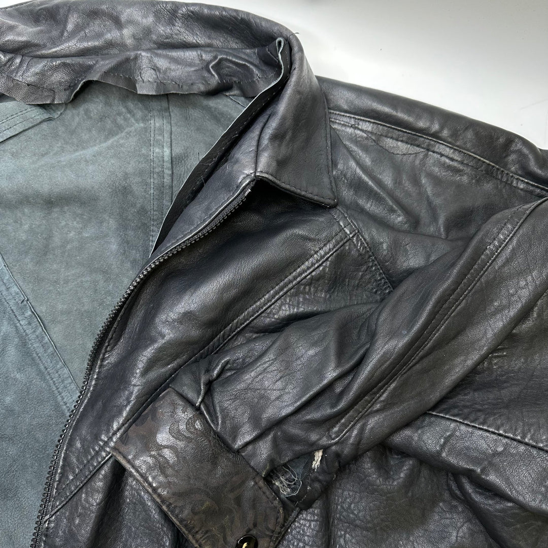 Leather Jacket Clothing - Black - Individual - True Deadstock supplies Fabric by private - Sustainable Textile | FABCYCLE