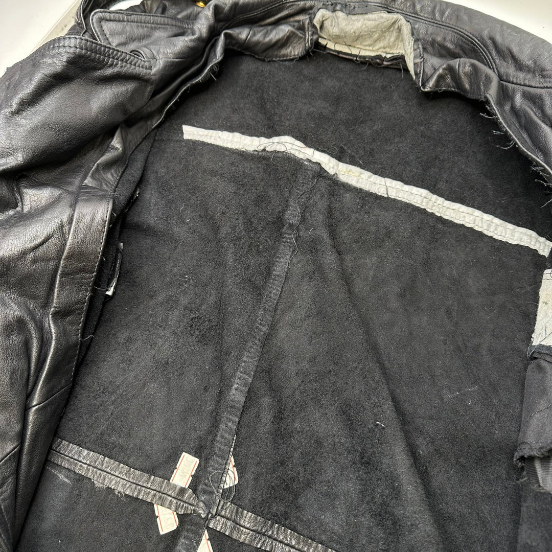 Leather Jacket Clothing - Black - Individual - True Deadstock supplies Fabric by private - Sustainable Textile | FABCYCLE