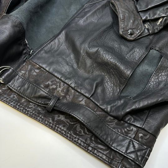 Leather Jacket Clothing - Black - Individual - True Deadstock supplies Fabric by private - Sustainable Textile | FABCYCLE