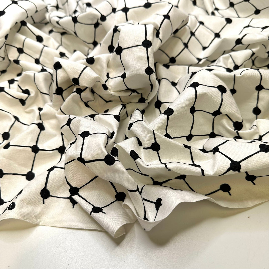 Maze - Cotton Woven - White/Black Geometric - 0.9M Bundle - True Deadstock fabric Fabric by private - Sustainable Textile | FABCYCLE