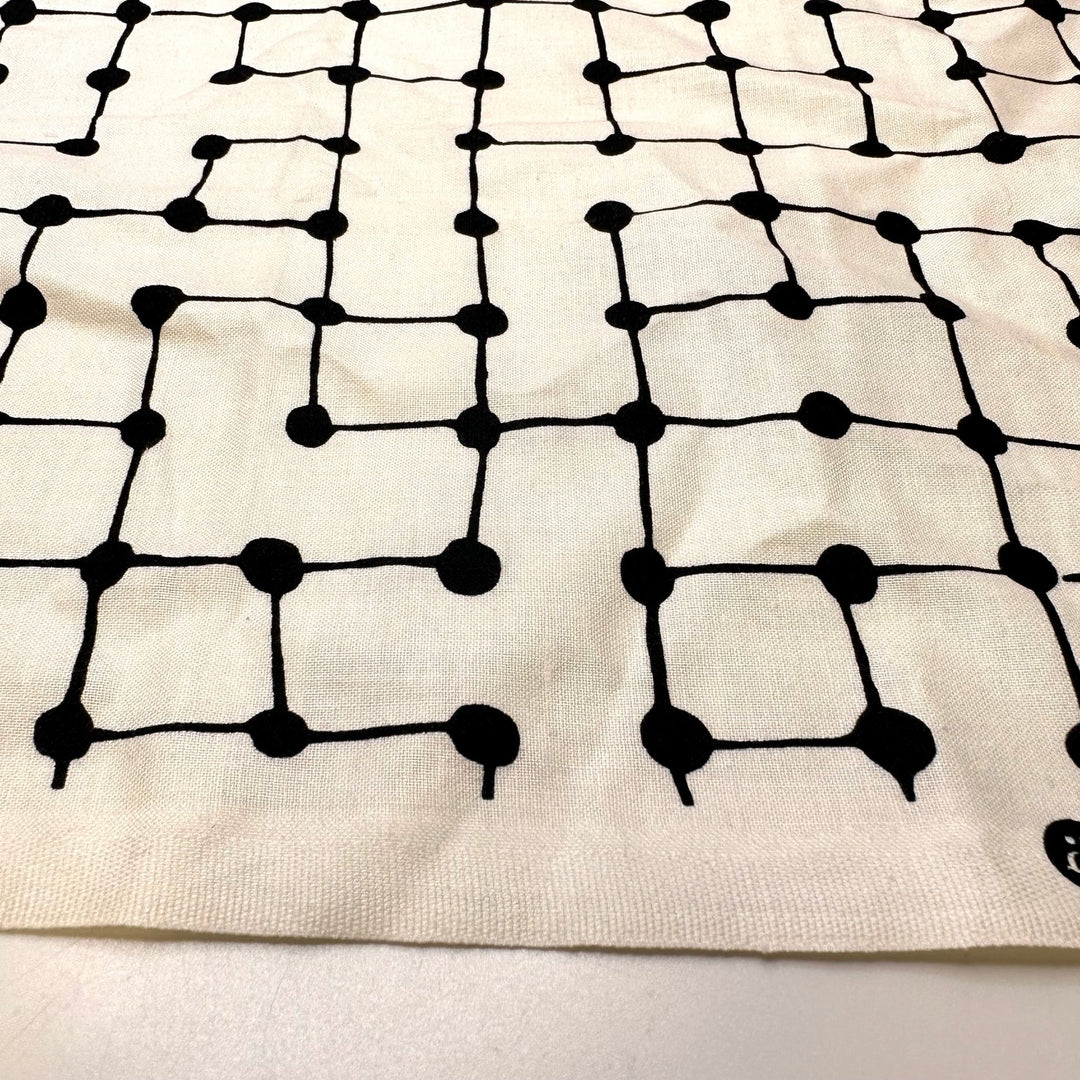 Maze - Cotton Woven - White/Black Geometric - 0.9M Bundle - True Deadstock fabric Fabric by private - Sustainable Textile | FABCYCLE