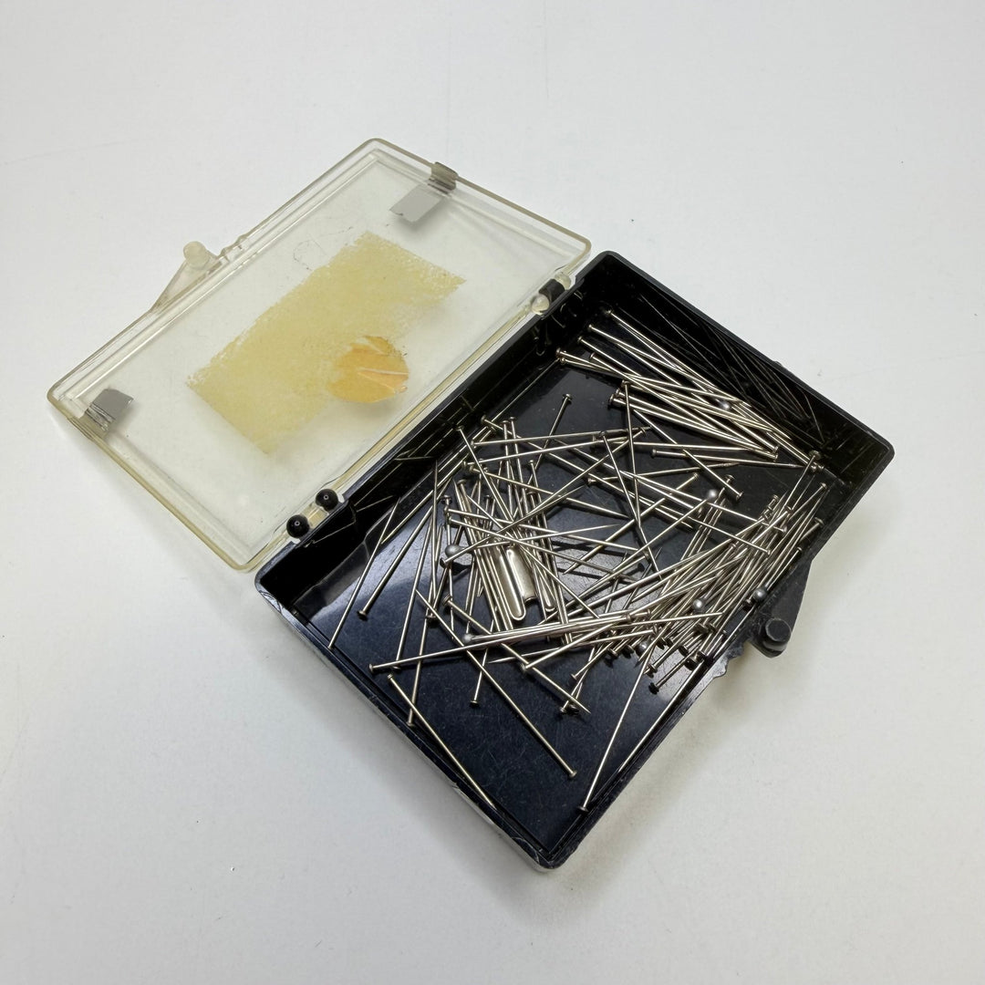 Metal Sewing Pins Tools - Black/Silver - 20 Pack - True Deadstock supplies Fabric by private - Sustainable Textile | FABCYCLE