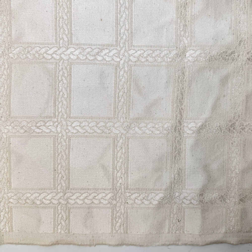 Mother Of Pearl - Cotton Woven - Light Cream/Pink Geometric - 2M Bundle - True Deadstock fabric Fabric by private - Sustainable Textile | FABCYCLE