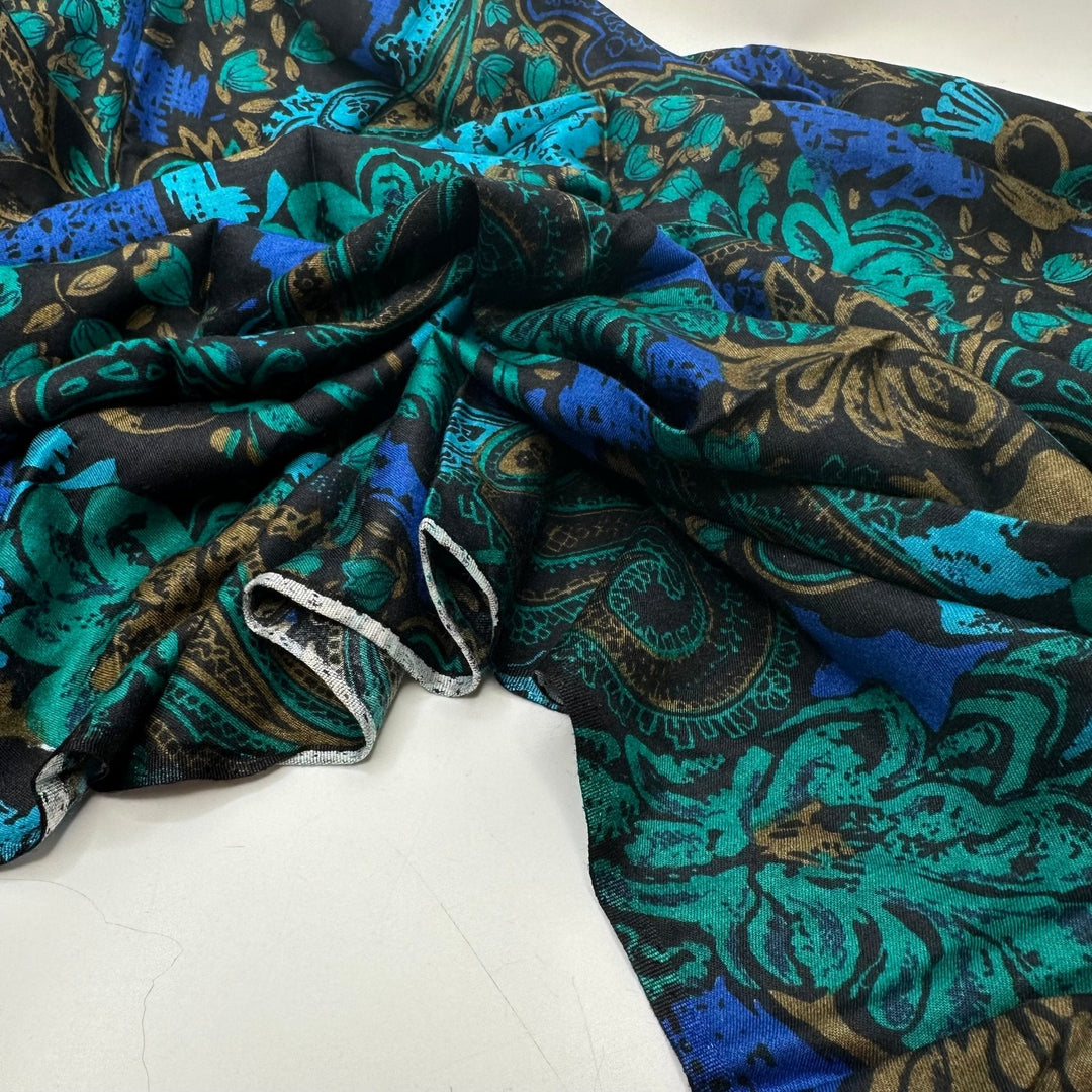 Need To Be Seen - Cotton Woven - Blue/Green Paisley - 1.45M Bundle - True Deadstock fabric Fabric by private - Sustainable Textile | FABCYCLE