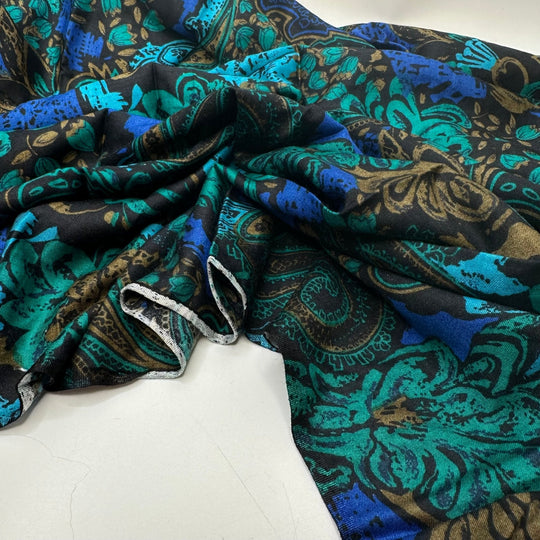 Need To Be Seen - Cotton Woven - Blue/Green Paisley - 1.45M Bundle - True Deadstock fabric Fabric by private - Sustainable Textile | FABCYCLE