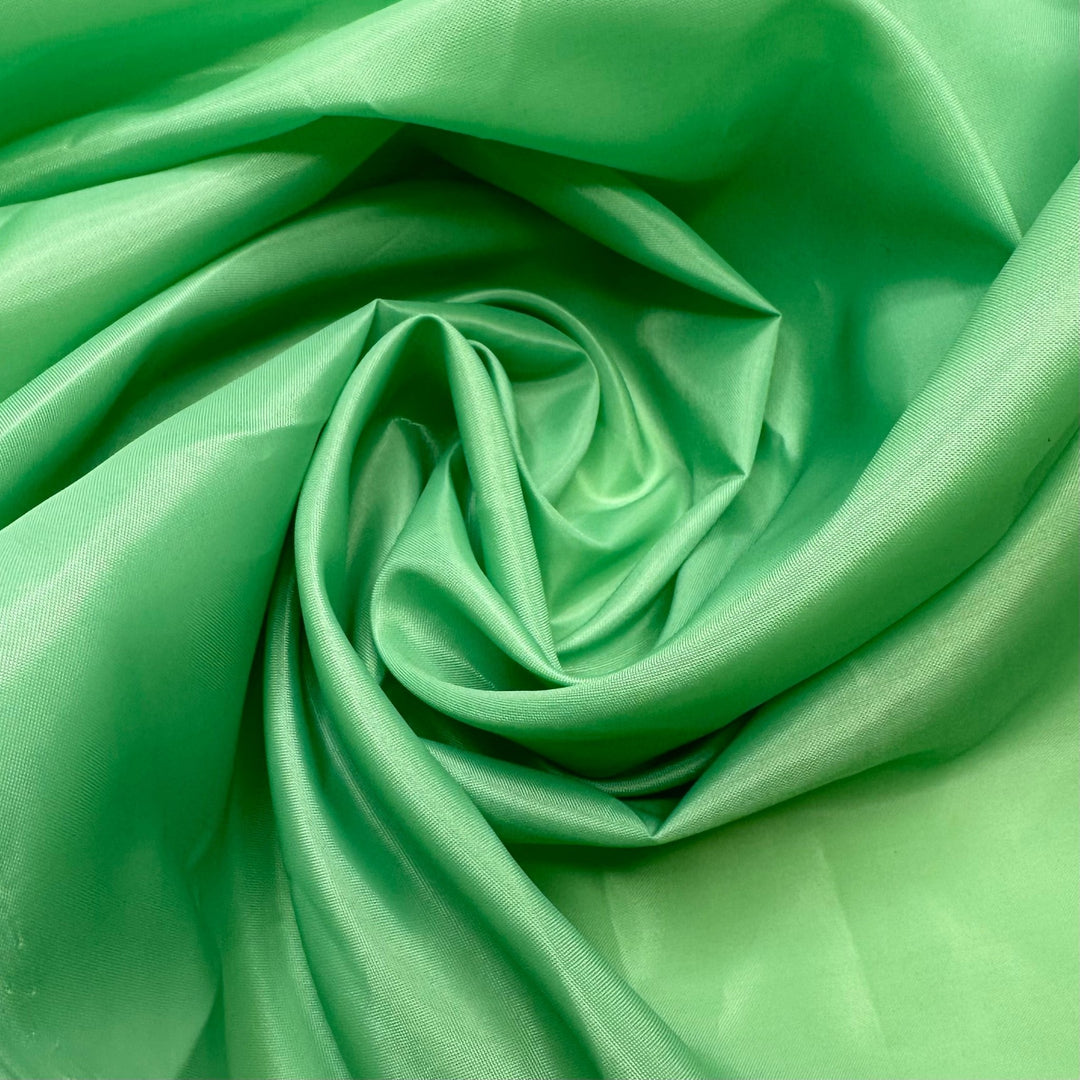 Picking Apples For The Pie - Poly Woven - Light Green - 2.6M Bundle - True Deadstock fabric Fabric by private - Sustainable Textile | FABCYCLE