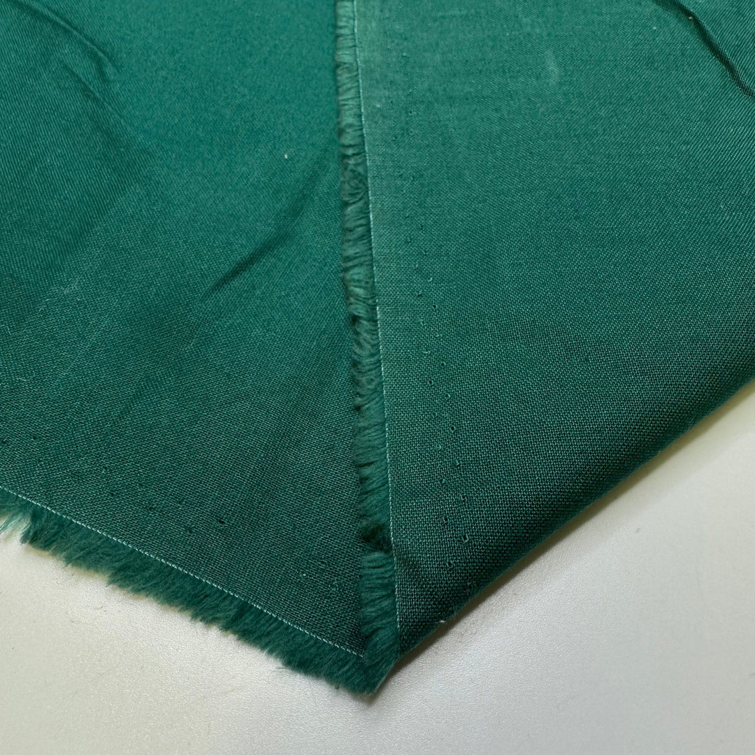 Picking Out A Christmas Tree - Cotton Woven - Green - Bundles - True Deadstock fabric Fabric by private - Sustainable Textile | FABCYCLE
