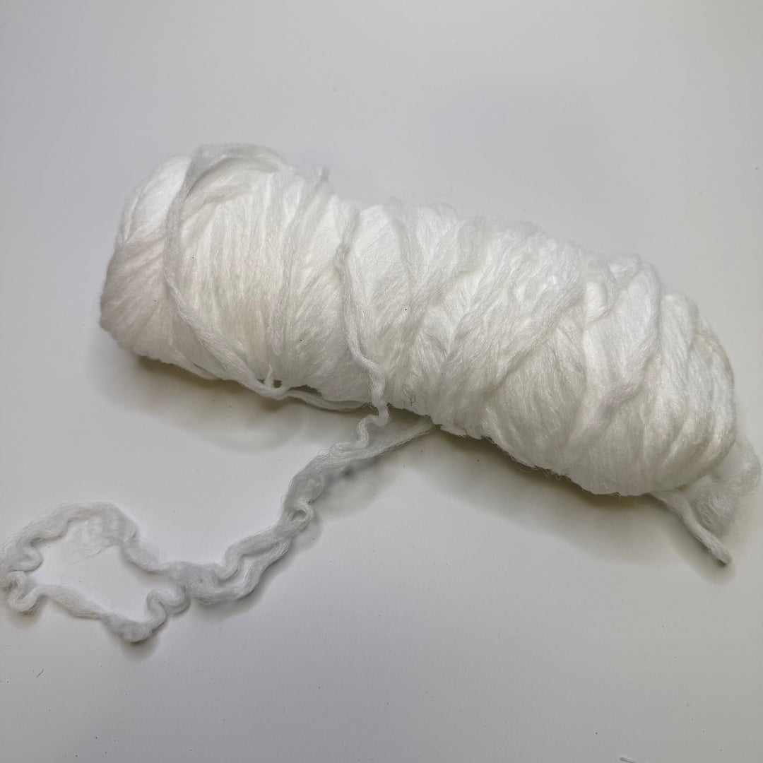 Polyester Shiny Yarn - White - Individual - True Deadstock supplies Fabric by private - Sustainable Textile | FABCYCLE