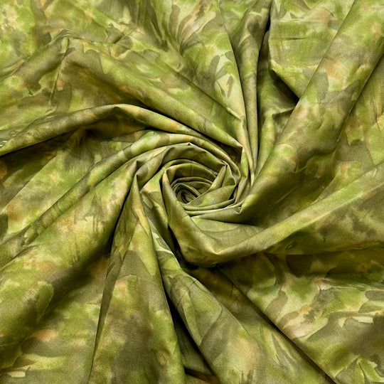 Prewashing - Cotton Woven - Green Abstract - 1M Bundle - True Deadstock fabric Fabric by private - Sustainable Textile | FABCYCLE