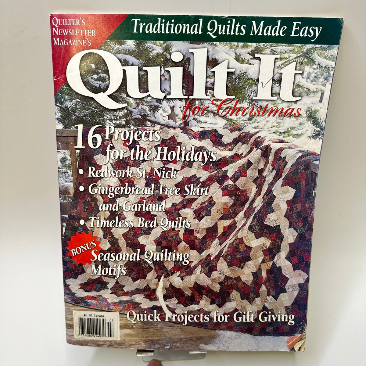 Quilt It For Christmas 2000 Books - Multi - Individual - True Deadstock supplies Fabric by private - Sustainable Textile | FABCYCLE