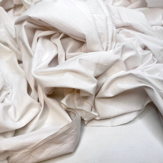 Quilters Never Quit - Cotton Woven - White - 2M Bundle - True Deadstock fabric Fabric by private - Sustainable Textile | FABCYCLE