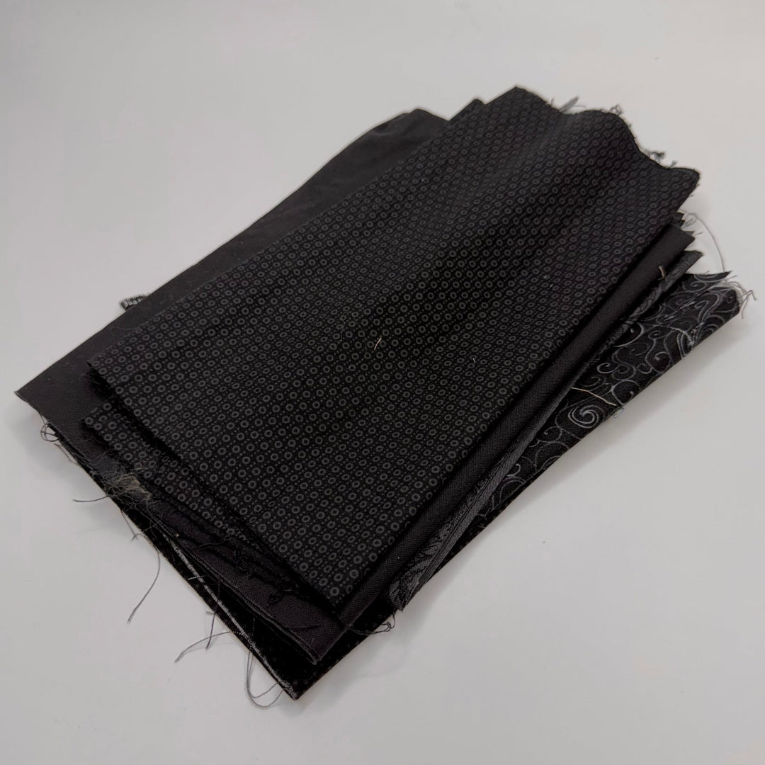 Quilting 5 Pack - Cotton Woven - Black Floral - True Deadstock fabric Fabric by private - Sustainable Textile | FABCYCLE