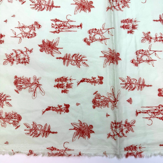 Quilting As Therapy - Cotton Woven - Light Green/Red Floral - 2.75M Bundle - True Deadstock fabric Fabric by private - Sustainable Textile | FABCYCLE