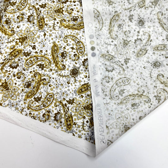 Quilting Flow - Cotton Woven - Light White/Beige Paisley - 2M Bundle - True Deadstock fabric Fabric by private - Sustainable Textile | FABCYCLE